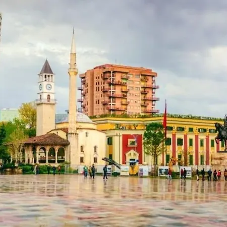 公寓 Skanderbeg Square *
