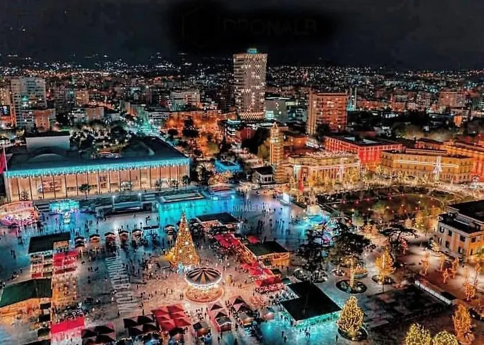 Skanderbeg Square アパート *